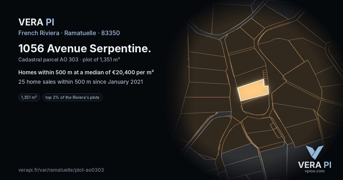 1056 Avenue Serpentine, Ramatuelle at night – the plot lit, the parcels around coloured by the prices near them