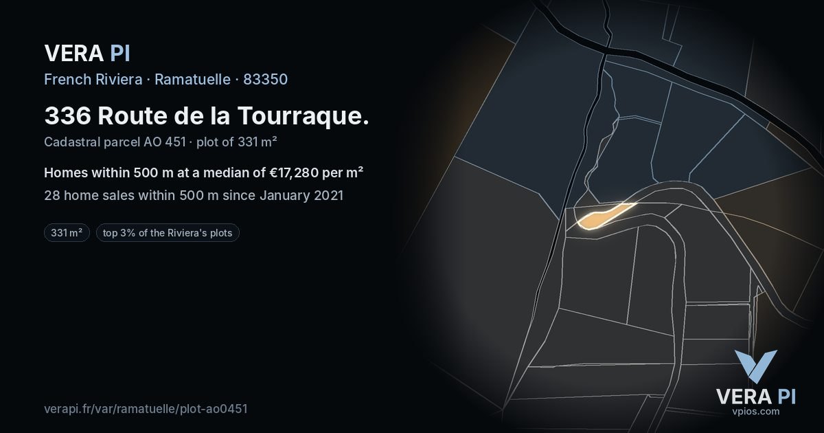 336 Route de la Tourraque, Ramatuelle at night – the plot lit, the parcels around coloured by the prices near them