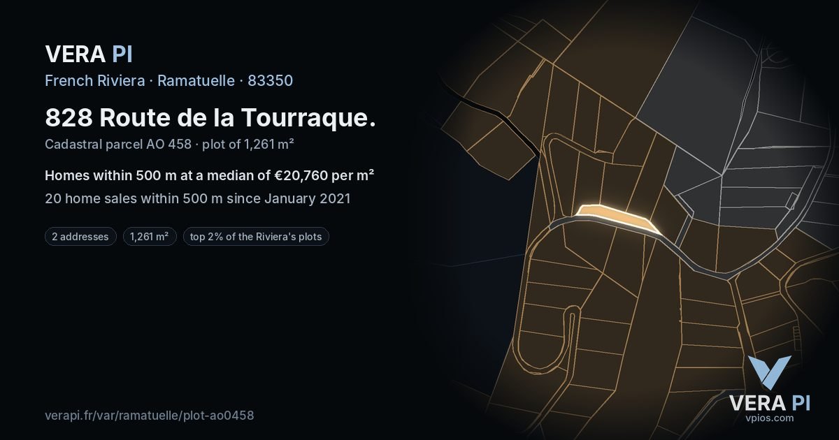 828 Route de la Tourraque, Ramatuelle at night – the plot lit, the parcels around coloured by the prices near them