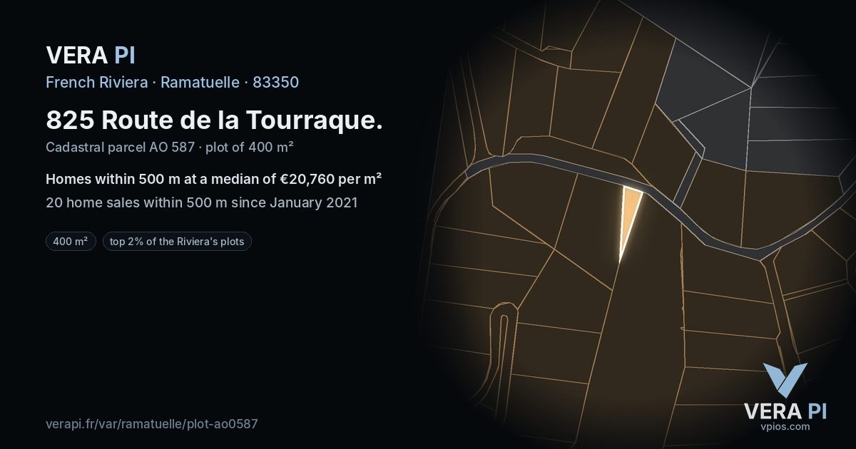 825 Route de la Tourraque, Ramatuelle at night – the plot lit, the parcels around coloured by the prices near them