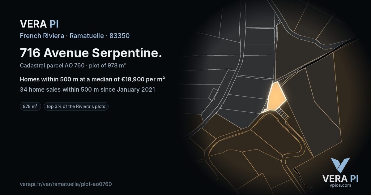 716 Avenue Serpentine, Ramatuelle at night – the plot lit, the parcels around coloured by the prices near them