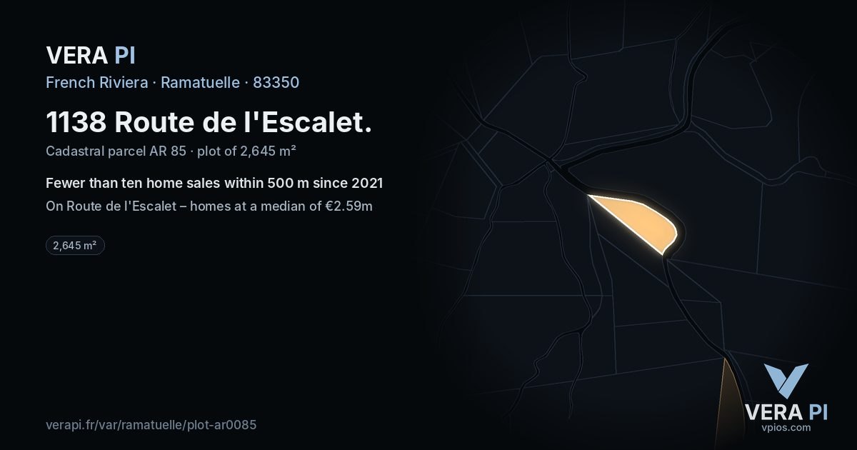 1138 Route de l'Escalet, Ramatuelle at night – the plot lit, the parcels around coloured by the prices near them