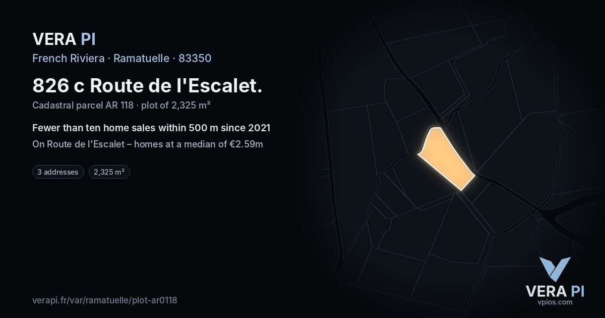 826 c Route de l'Escalet, Ramatuelle at night – the plot lit, the parcels around coloured by the prices near them