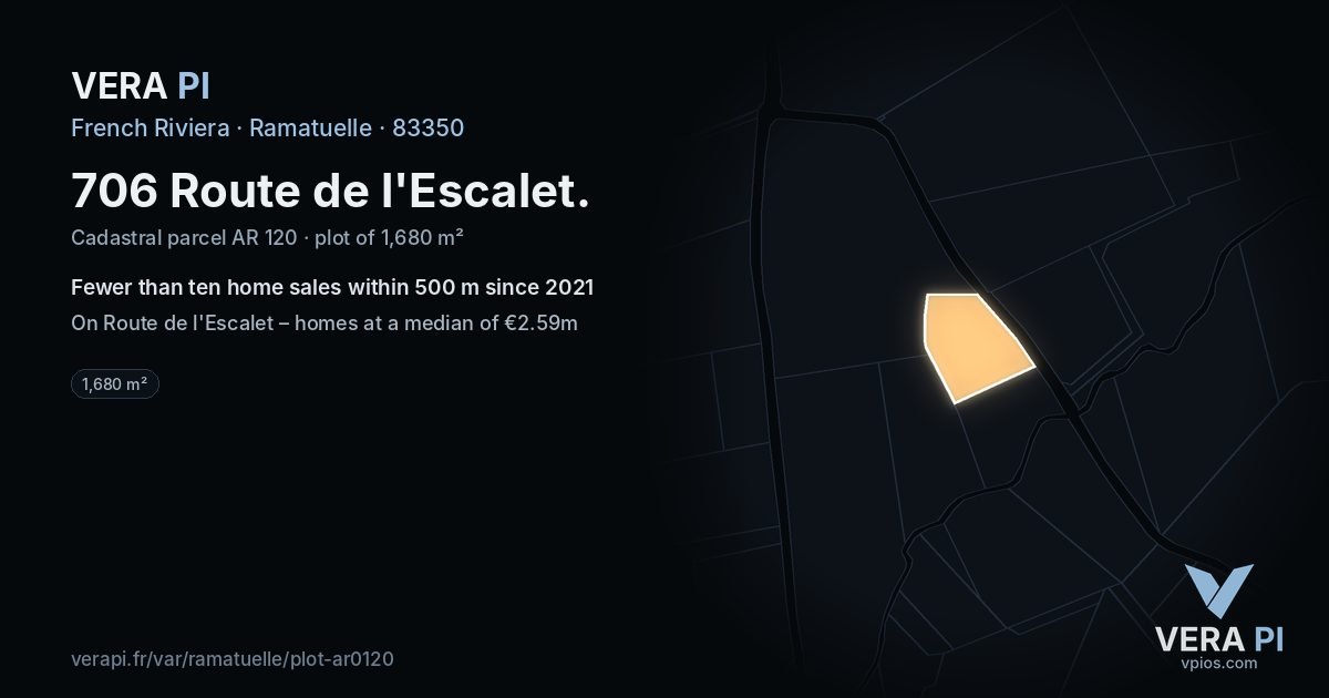 706 Route de l'Escalet, Ramatuelle at night – the plot lit, the parcels around coloured by the prices near them