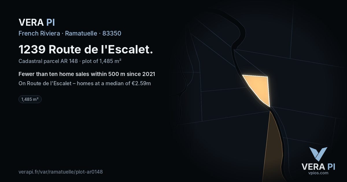 1239 Route de l'Escalet, Ramatuelle at night – the plot lit, the parcels around coloured by the prices near them