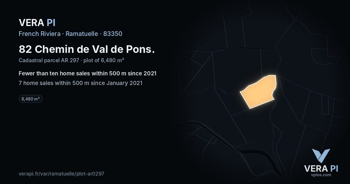 82 Chemin de Val de Pons, Ramatuelle at night – the plot lit, the parcels around coloured by the prices near them