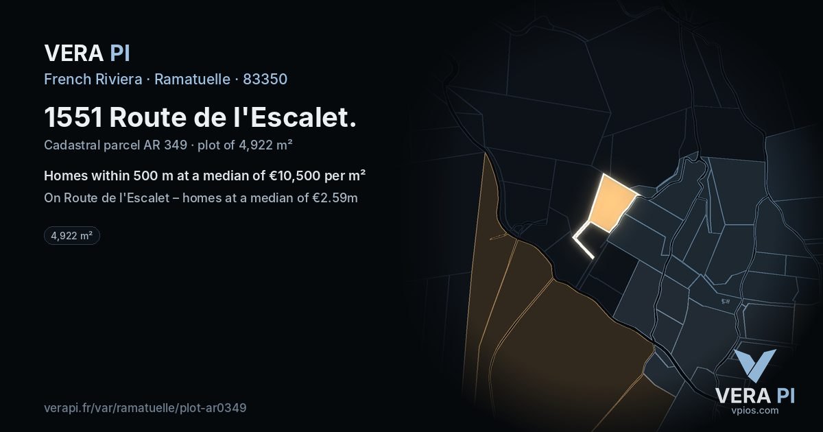 1551 Route de l'Escalet, Ramatuelle at night – the plot lit, the parcels around coloured by the prices near them