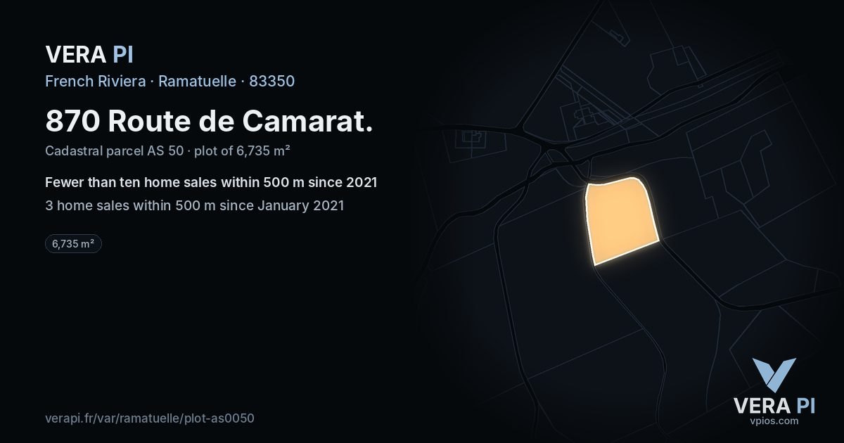 870 Route de Camarat, Ramatuelle at night – the plot lit, the parcels around coloured by the prices near them