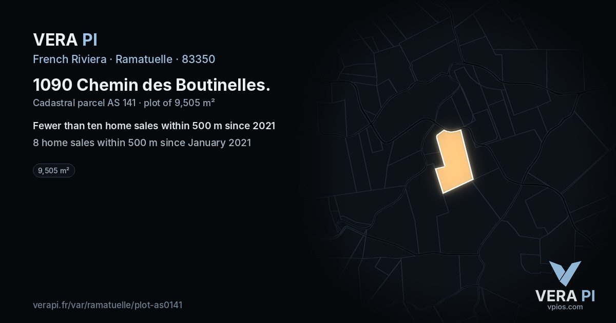 1090 Chemin des Boutinelles, Ramatuelle at night – the plot lit, the parcels around coloured by the prices near them