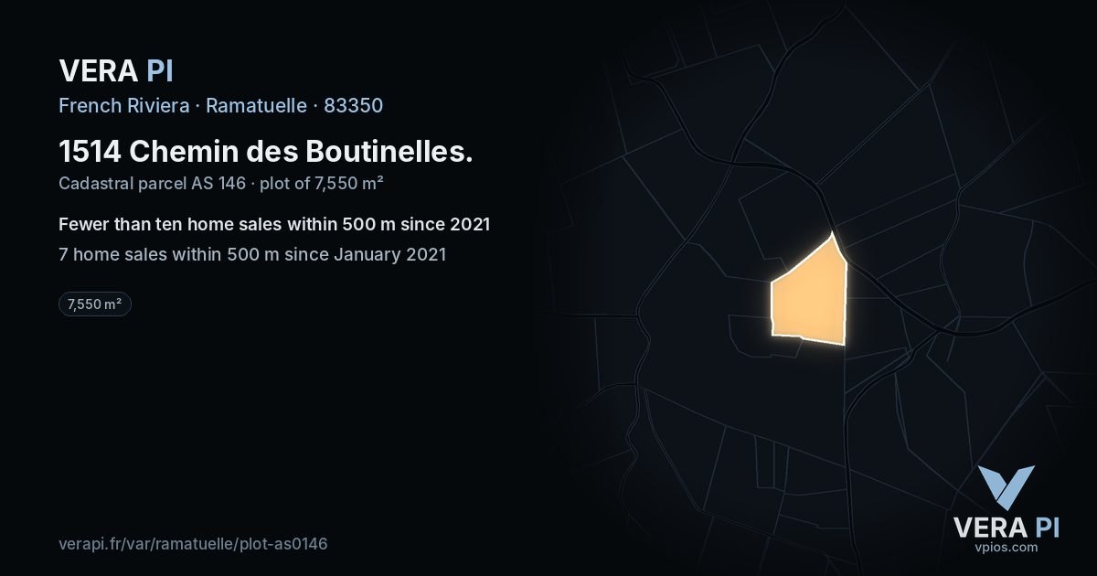 1514 Chemin des Boutinelles, Ramatuelle at night – the plot lit, the parcels around coloured by the prices near them
