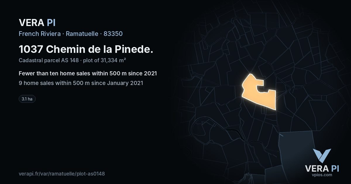 1037 Chemin de la Pinede, Ramatuelle at night – the plot lit, the parcels around coloured by the prices near them