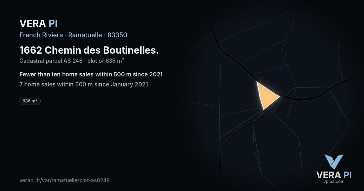 1662 Chemin des Boutinelles, Ramatuelle at night – the plot lit, the parcels around coloured by the prices near them