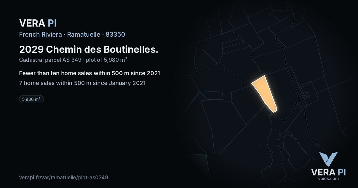 2029 Chemin des Boutinelles, Ramatuelle at night – the plot lit, the parcels around coloured by the prices near them