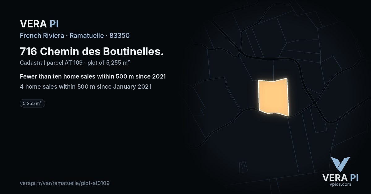 716 Chemin des Boutinelles, Ramatuelle at night – the plot lit, the parcels around coloured by the prices near them