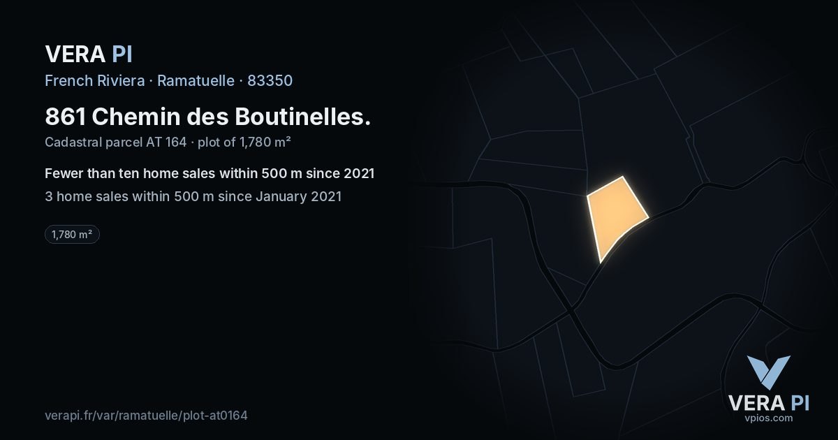861 Chemin des Boutinelles, Ramatuelle at night – the plot lit, the parcels around coloured by the prices near them