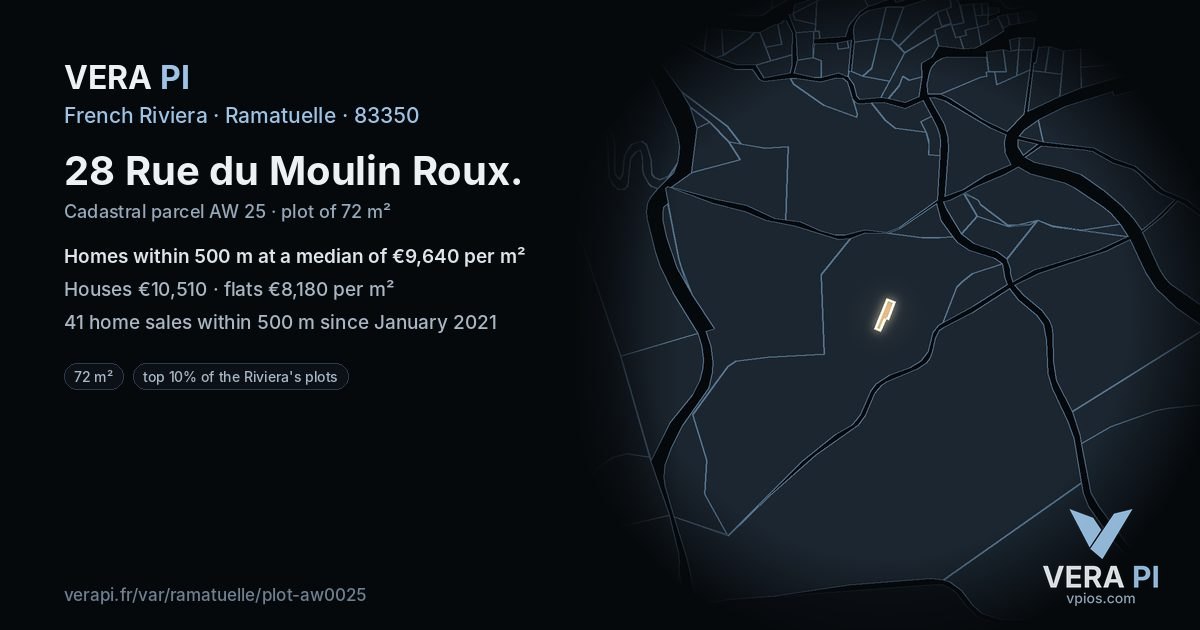 28 Rue du Moulin Roux, Ramatuelle at night – the plot lit, the parcels around coloured by the prices near them