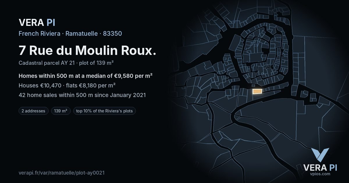 7 Rue du Moulin Roux, Ramatuelle at night – the plot lit, the parcels around coloured by the prices near them