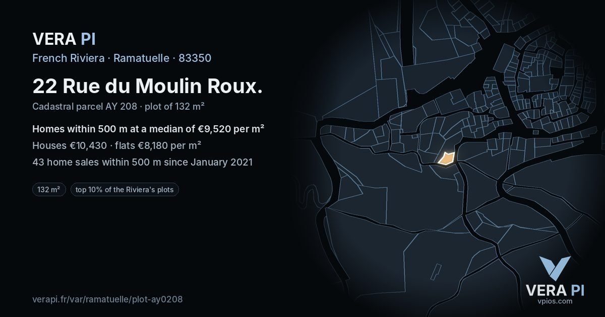 22 Rue du Moulin Roux, Ramatuelle at night – the plot lit, the parcels around coloured by the prices near them