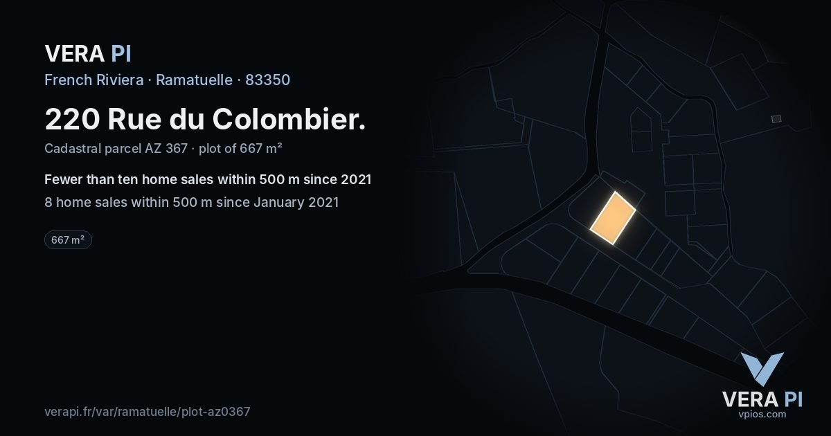 220 Rue du Colombier, Ramatuelle at night – the plot lit, the parcels around coloured by the prices near them