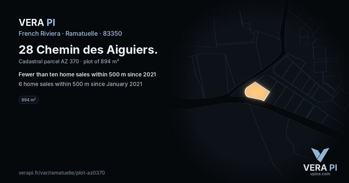 28 Chemin des Aiguiers, Ramatuelle at night – the plot lit, the parcels around coloured by the prices near them