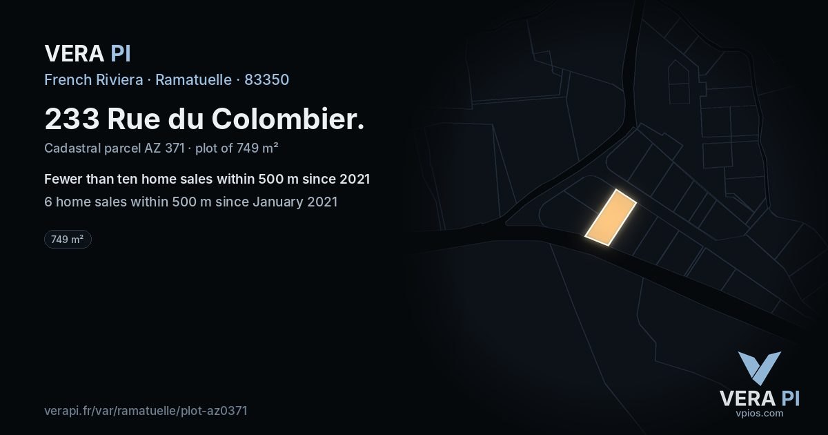 233 Rue du Colombier, Ramatuelle at night – the plot lit, the parcels around coloured by the prices near them