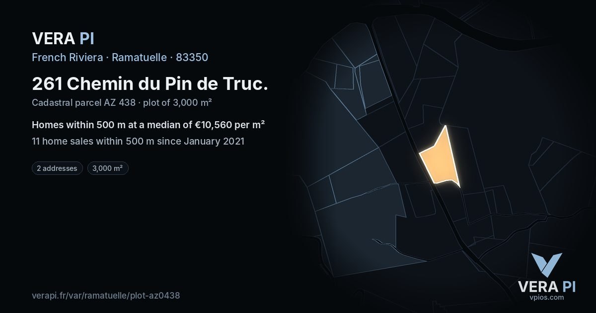 261 Chemin du Pin de Truc, Ramatuelle at night – the plot lit, the parcels around coloured by the prices near them