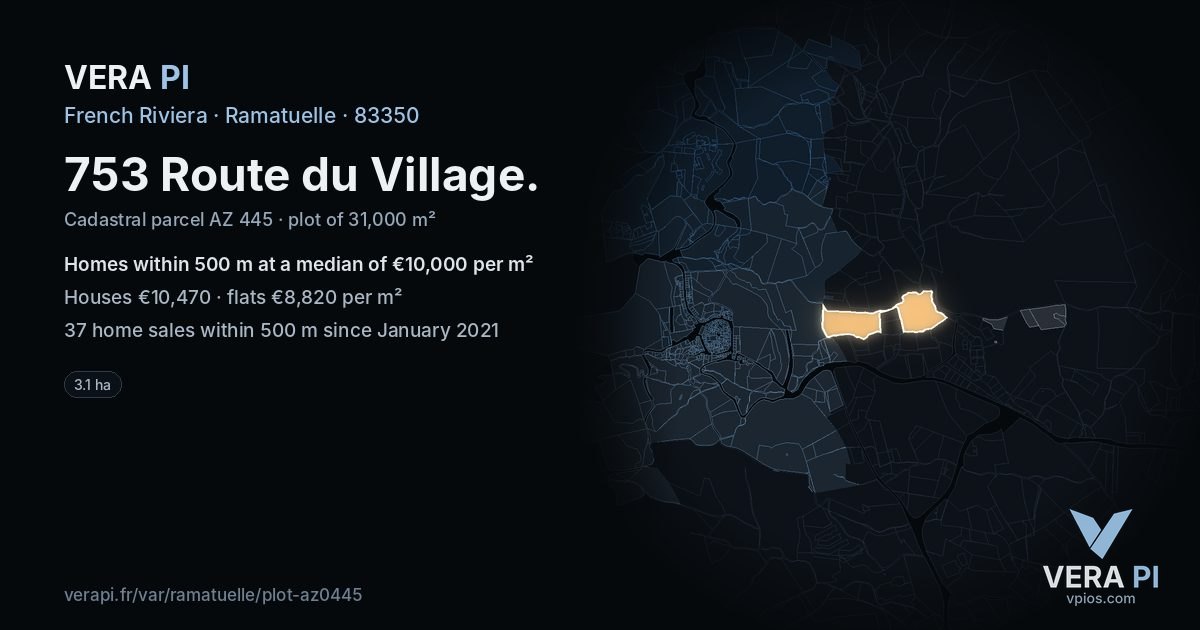 753 Route du Village, Ramatuelle at night – the plot lit, the parcels around coloured by the prices near them
