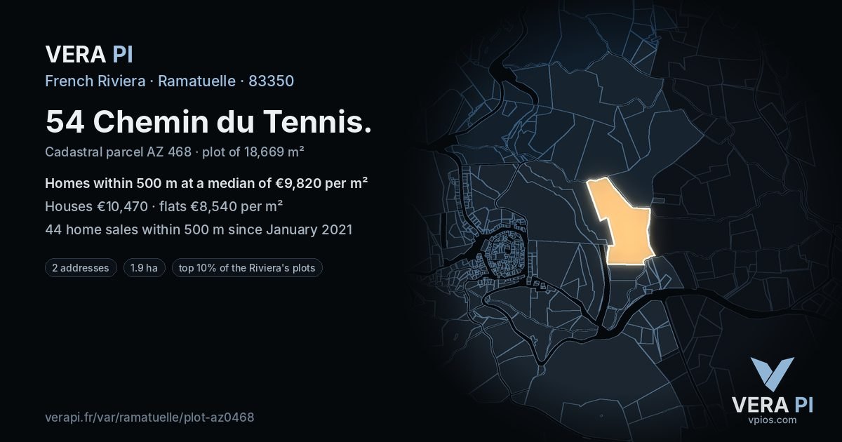 54 Chemin du Tennis, Ramatuelle at night – the plot lit, the parcels around coloured by the prices near them