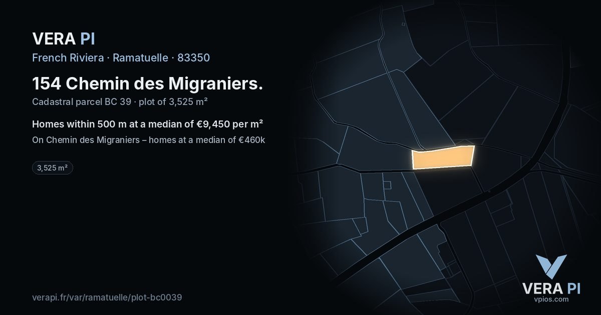 154 Chemin des Migraniers, Ramatuelle at night – the plot lit, the parcels around coloured by the prices near them
