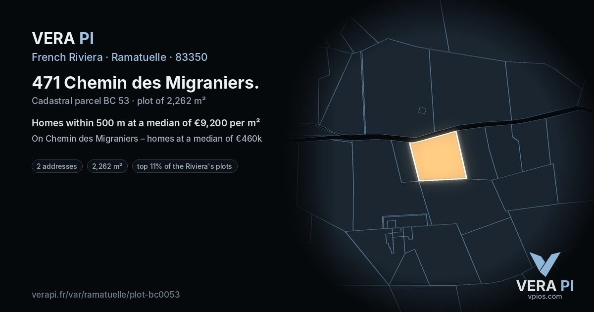 471 Chemin des Migraniers, Ramatuelle at night – the plot lit, the parcels around coloured by the prices near them