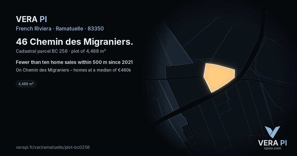 46 Chemin des Migraniers, Ramatuelle at night – the plot lit, the parcels around coloured by the prices near them
