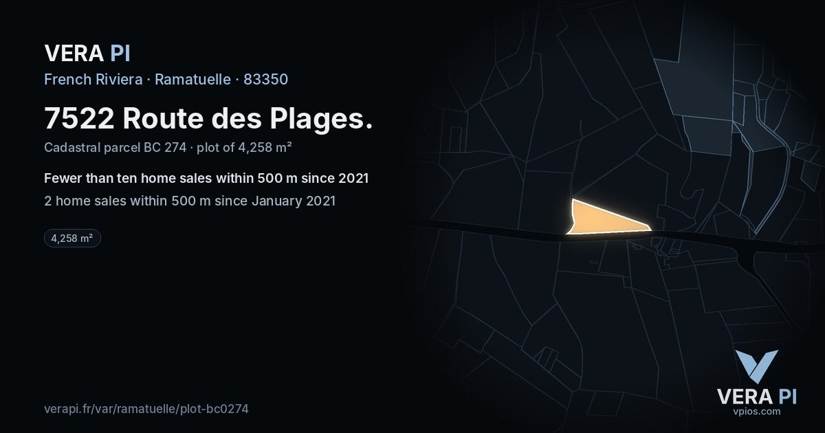 7522 Route des Plages, Ramatuelle at night – the plot lit, the parcels around coloured by the prices near them