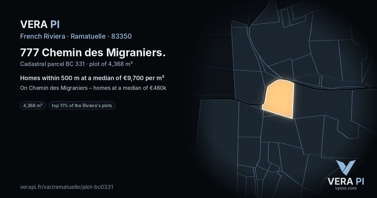 777 Chemin des Migraniers, Ramatuelle at night – the plot lit, the parcels around coloured by the prices near them
