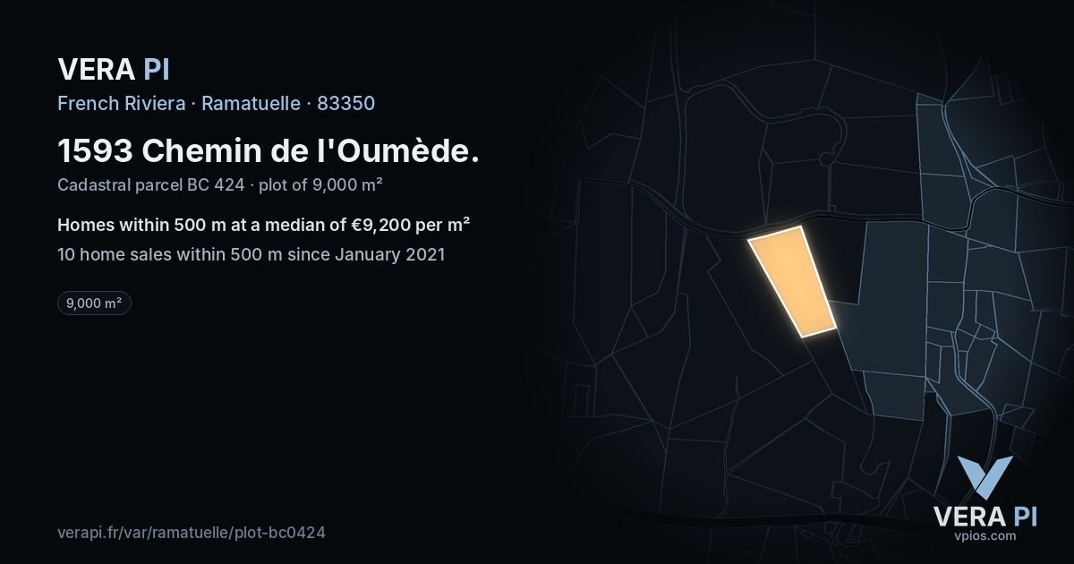 1593 Chemin de l'Oumède, Ramatuelle at night – the plot lit, the parcels around coloured by the prices near them
