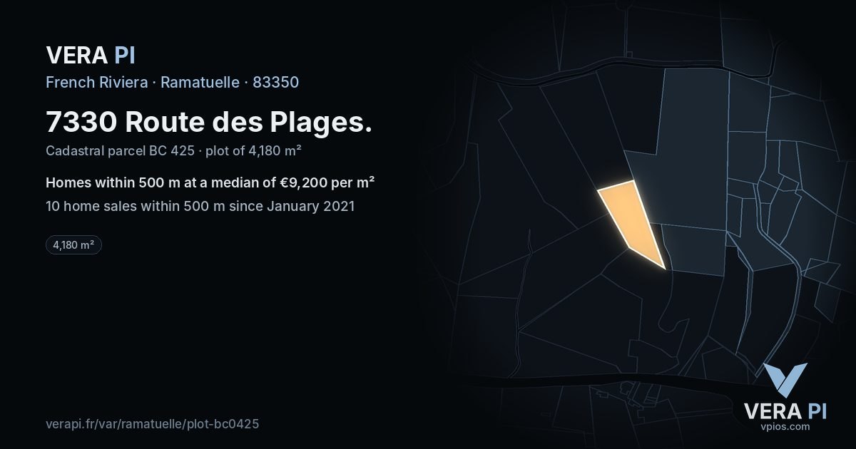 7330 Route des Plages, Ramatuelle at night – the plot lit, the parcels around coloured by the prices near them