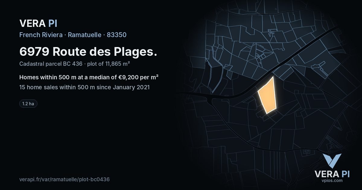 6979 Route des Plages, Ramatuelle at night – the plot lit, the parcels around coloured by the prices near them