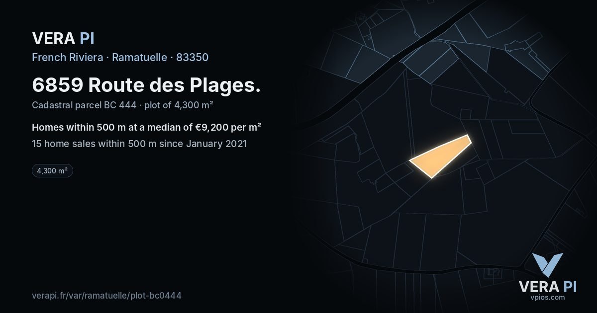 6859 Route des Plages, Ramatuelle at night – the plot lit, the parcels around coloured by the prices near them