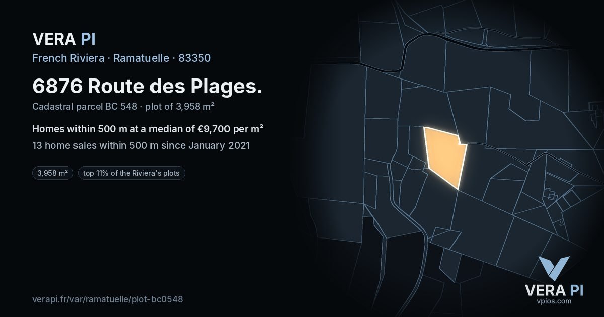 6876 Route des Plages, Ramatuelle at night – the plot lit, the parcels around coloured by the prices near them