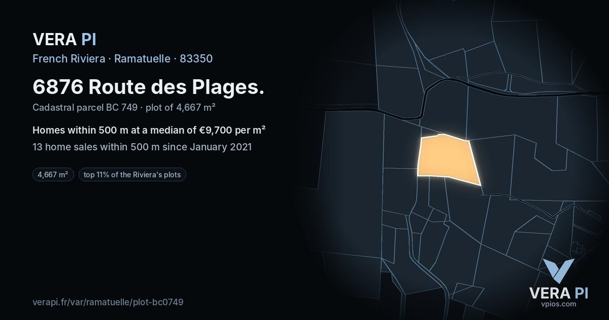 6876 Route des Plages, Ramatuelle at night – the plot lit, the parcels around coloured by the prices near them