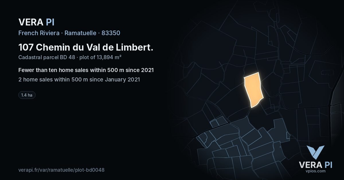 107 Chemin du Val de Limbert, Ramatuelle at night – the plot lit, the parcels around coloured by the prices near them