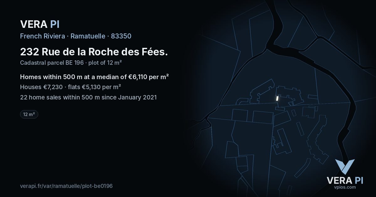 232 Rue de la Roche des Fées, Ramatuelle at night – the plot lit, the parcels around coloured by the prices near them