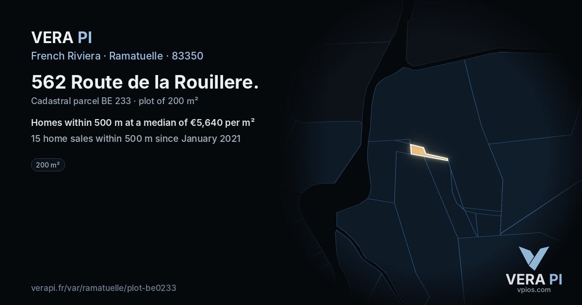 562 Route de la Rouillere, Ramatuelle at night – the plot lit, the parcels around coloured by the prices near them