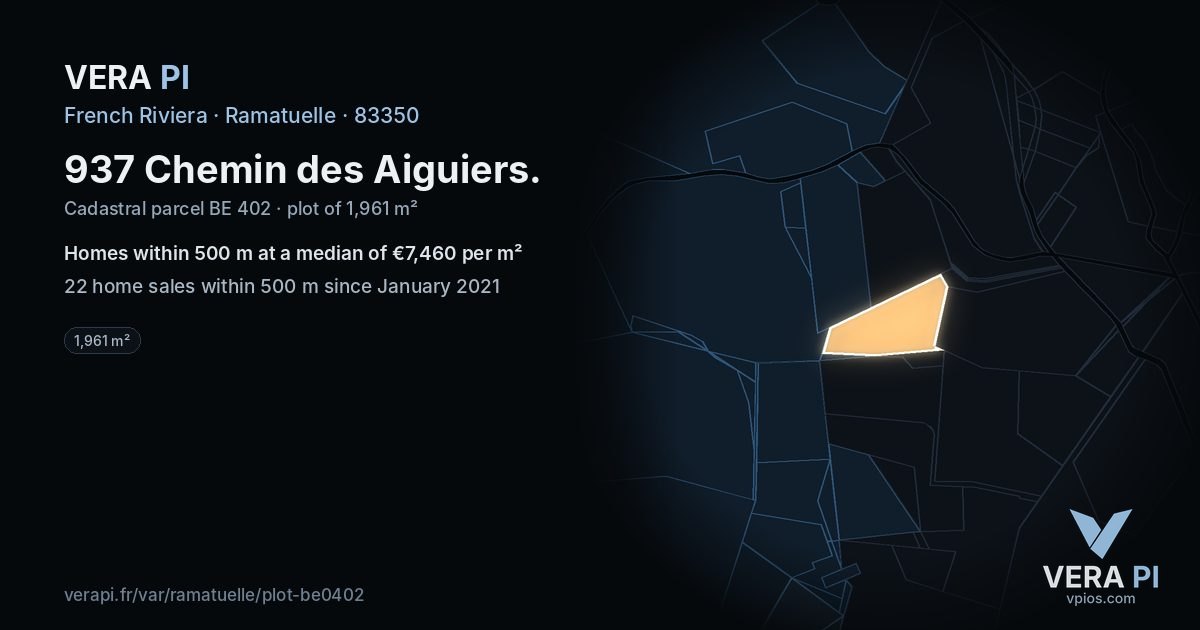 937 Chemin des Aiguiers, Ramatuelle at night – the plot lit, the parcels around coloured by the prices near them