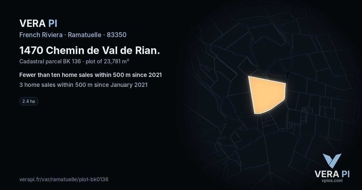 1470 Chemin de Val de Rian, Ramatuelle at night – the plot lit, the parcels around coloured by the prices near them