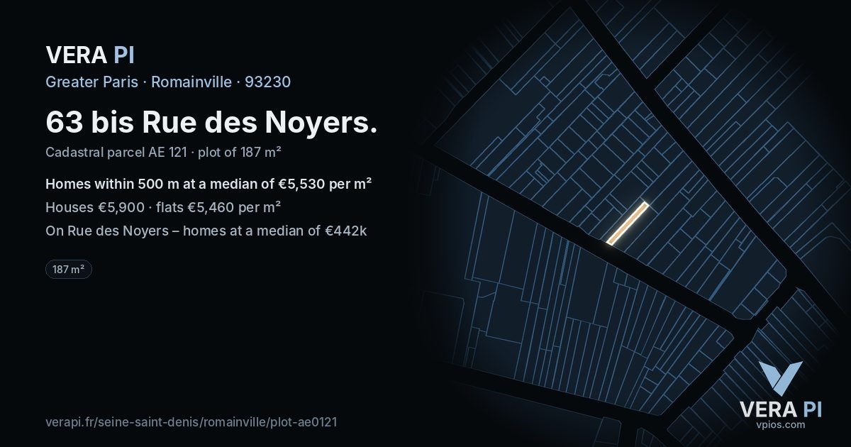 63 bis Rue des Noyers, Romainville at night – the plot lit, the parcels around coloured by the prices near them