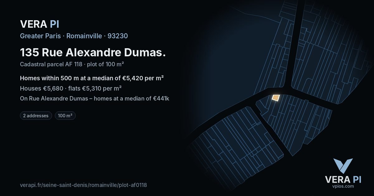 135 Rue Alexandre Dumas, Romainville at night – the plot lit, the parcels around coloured by the prices near them