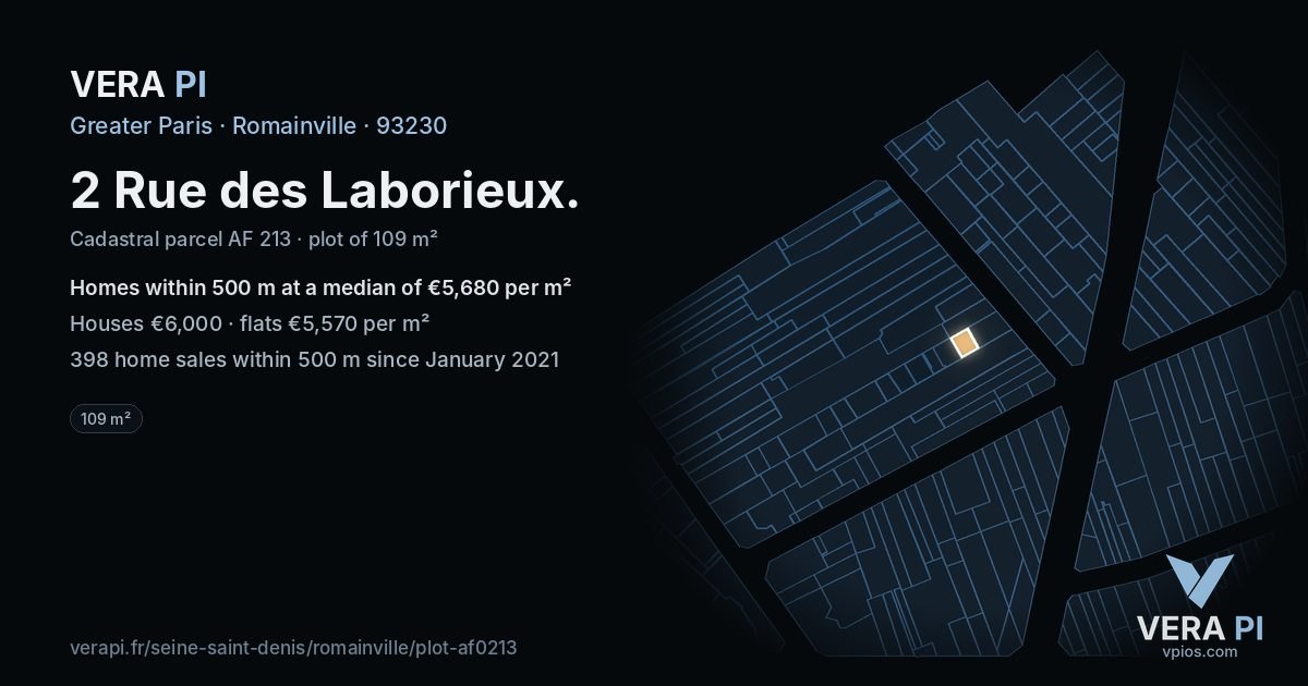 2 Rue des Laborieux, Romainville at night – the plot lit, the parcels around coloured by the prices near them