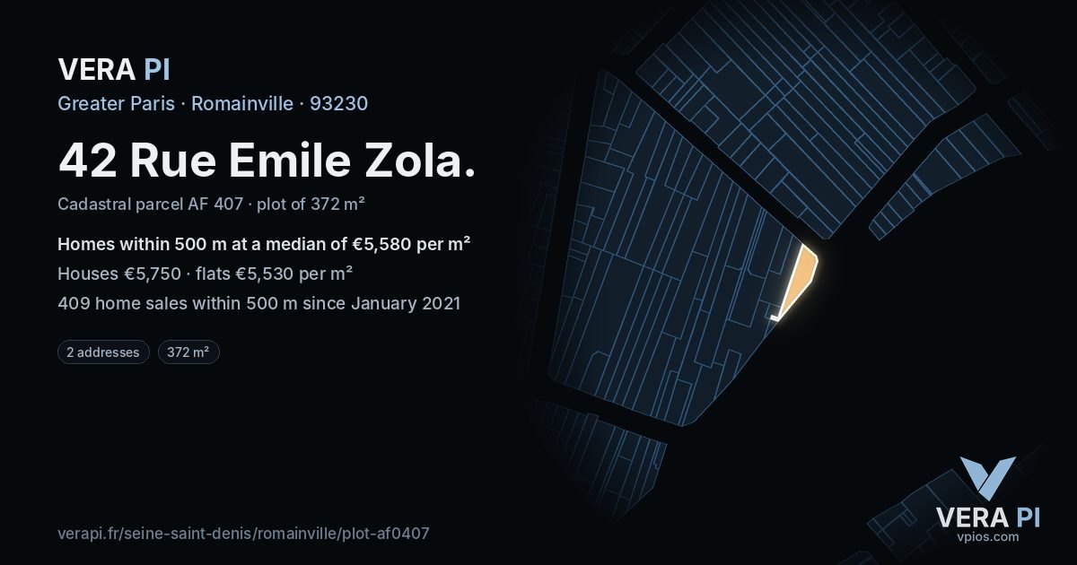 42 Rue Emile Zola, Romainville at night – the plot lit, the parcels around coloured by the prices near them
