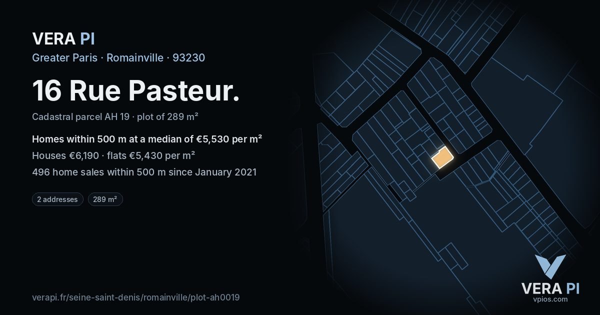 16 Rue Pasteur, Romainville at night – the plot lit, the parcels around coloured by the prices near them