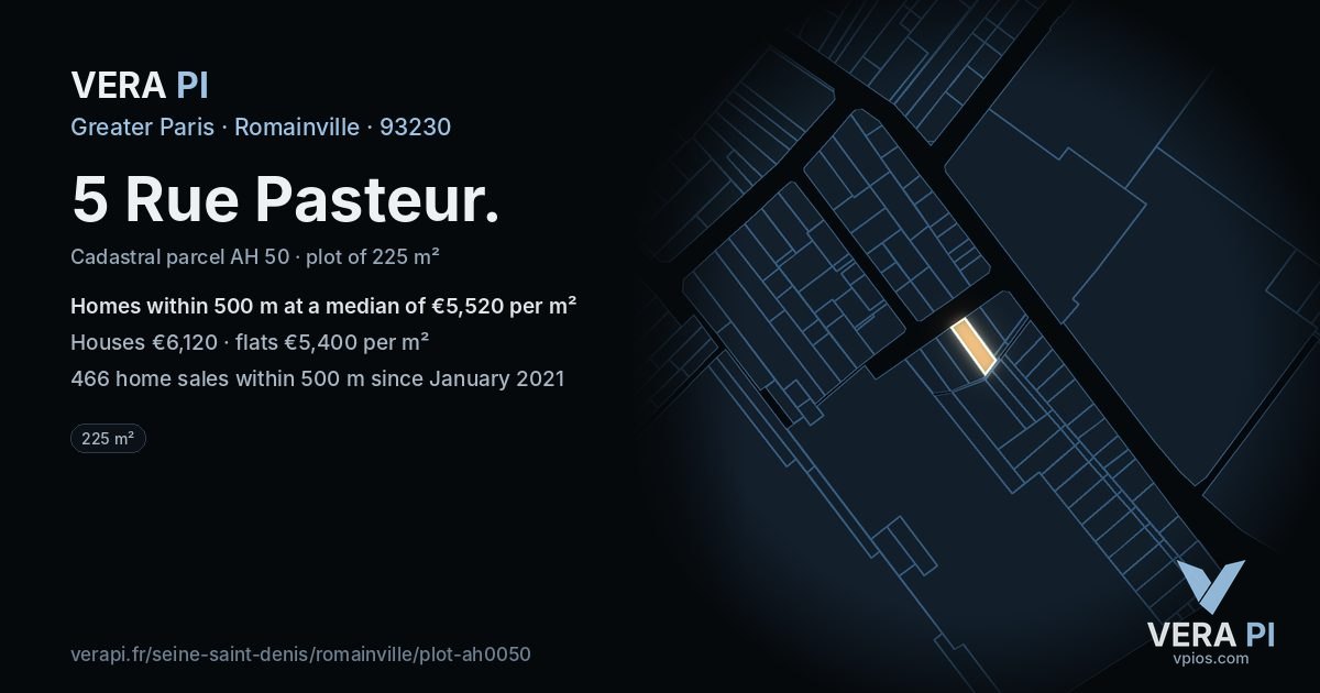 5 Rue Pasteur, Romainville at night – the plot lit, the parcels around coloured by the prices near them
